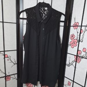 Divided H&M Black Lace Collared Sleeveless Blouse Size 12